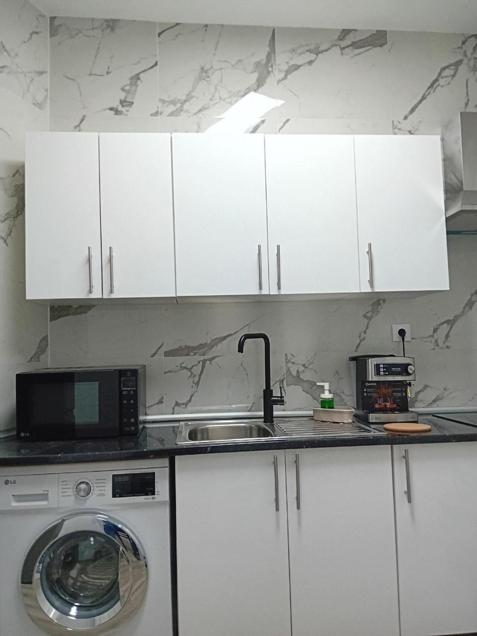 Smart Suite มาดริด ภายนอก รูปภาพ